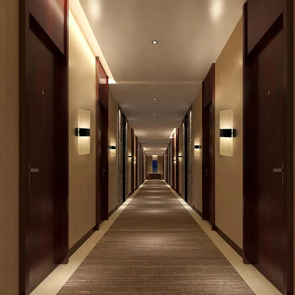 Arandela Minimalista de Acrílico para Parede