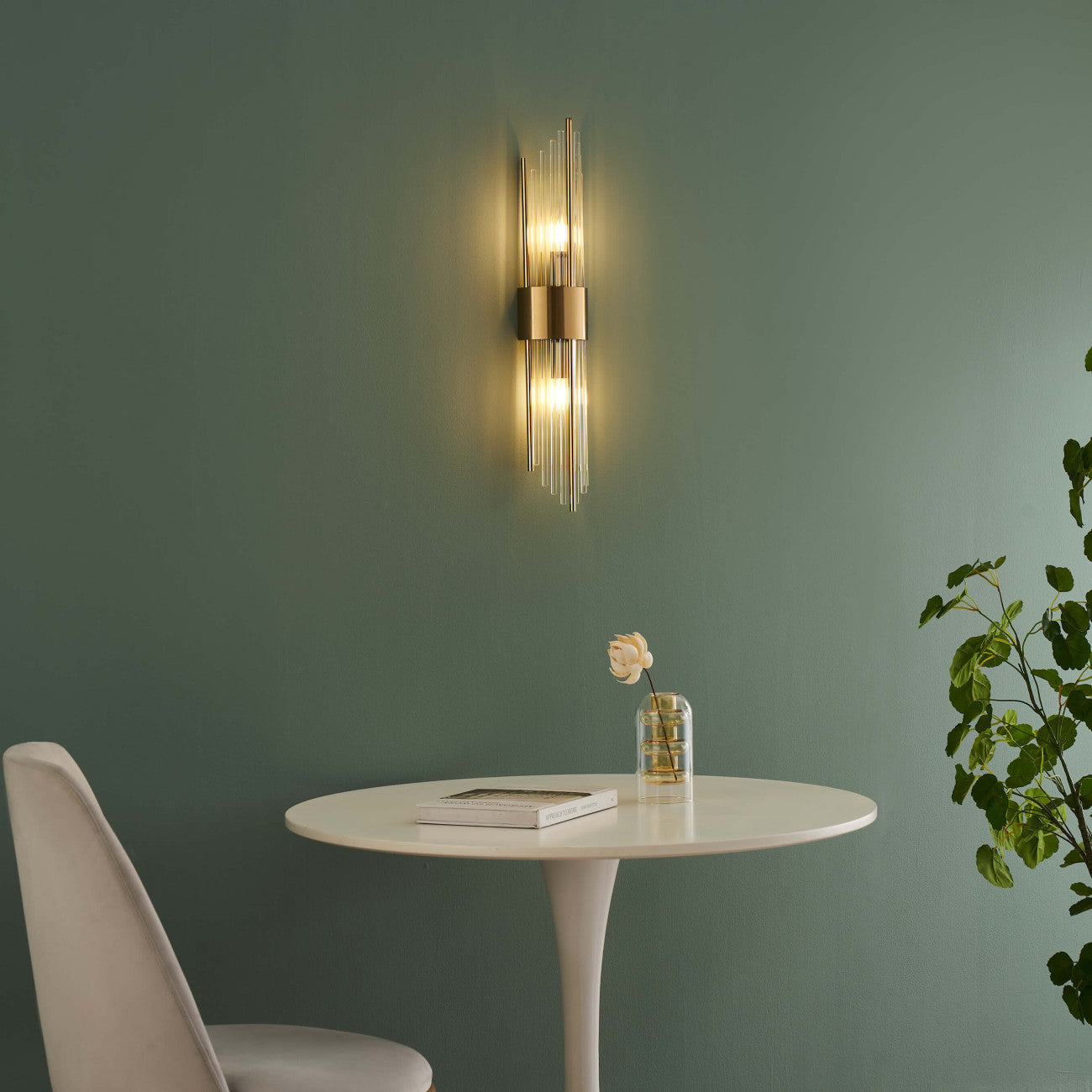 Arandela de Parede Spartan Metal e Vidro