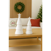 Decore com elegância: Kit Dupla Árvore de Natal em cerâmica. Ideal para mesas, salas e aparadores. Charme e sofisticação natalina.