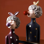 Escultura Boneca Decorativa Lilly Ball Estatueta