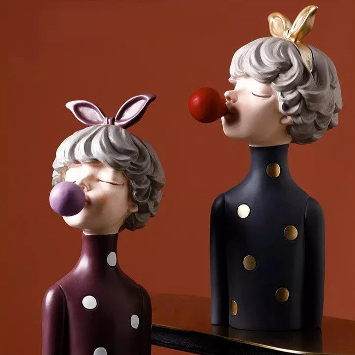 Escultura Boneca Decorativa Lilly Ball Estatueta