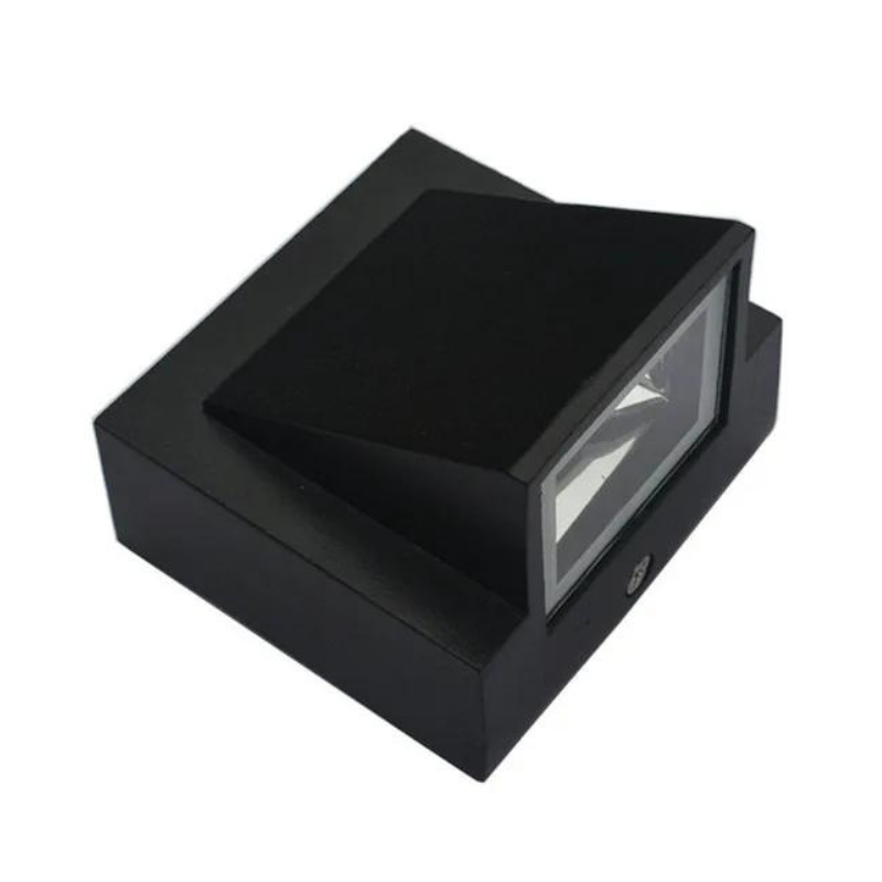 Luminária Área Externa Preta em Alumínio 5W