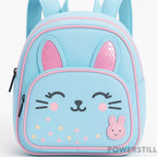 Mochila escolar infantil de alta qualidade com zíperes e estampa fofa. Ideal para creche, passeios e organização. Conforto e segurança para sua filha!
