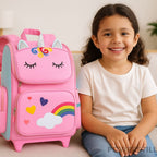 A Mochila Unicórnio mais desejada! Tamanho grande, ergonômica e super resistente. Inclui estojo. Presenteie com conforto e estilo. Compre agora!