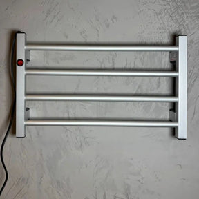 Toalheiro Térmico Bivolt Modelo Elegance 4 barras