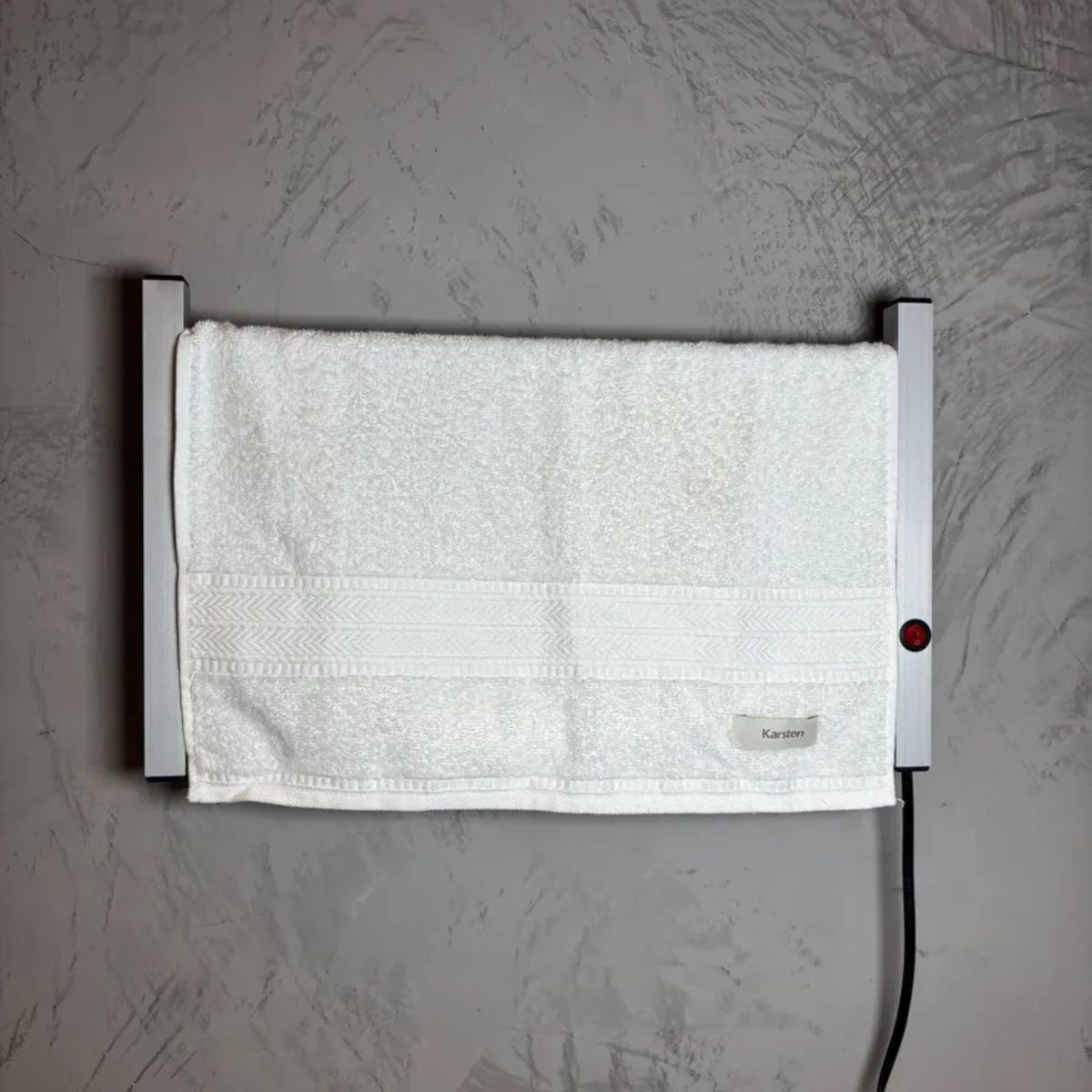 Toalheiro Térmico Bivolt Modelo Elegance 4 barras
