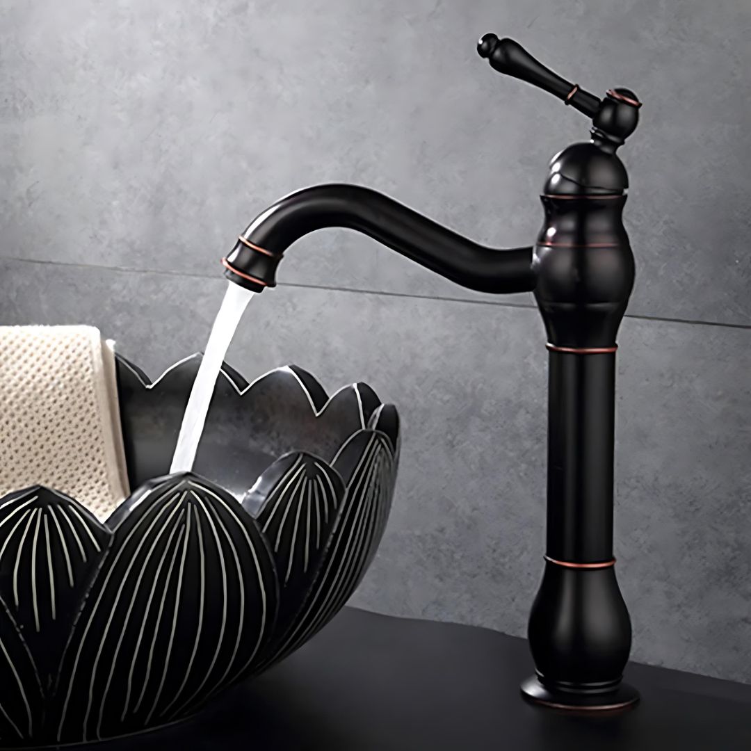 Torneira Gourmet para Banheiro Preta Lily