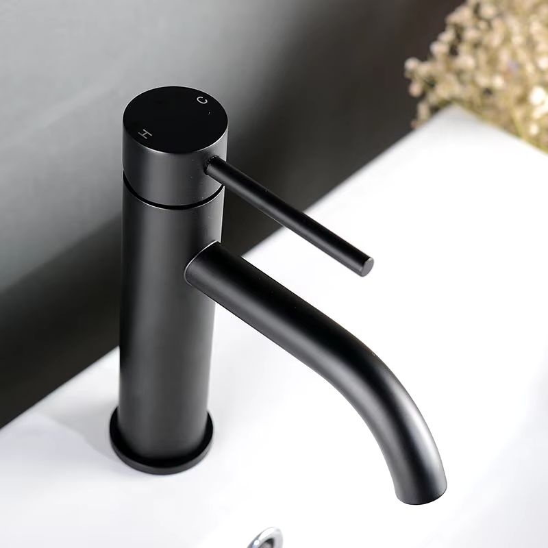 Torneira para Banheiro Baixa Escovada Monocomando Trezy