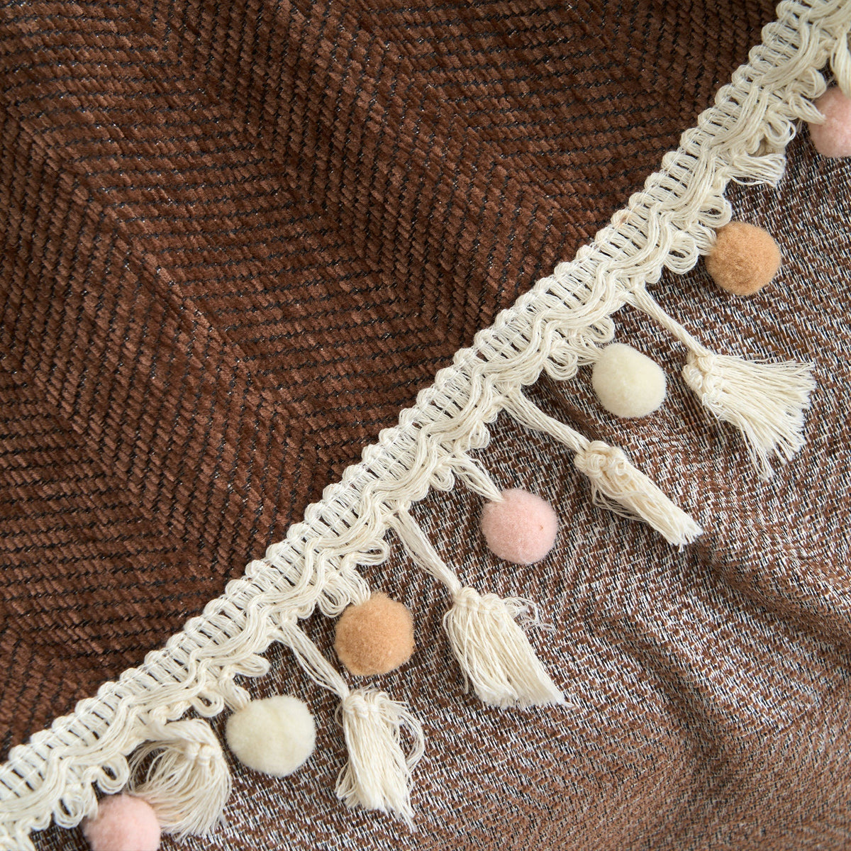 Manta para Sofá em Chenille Canelado | Tassel – vista 24 do produto