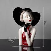 Busto Decorativo Lili Chapéu Vermelho