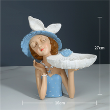 Escultura Boneca Decorativa Lilly Praia Bandeja